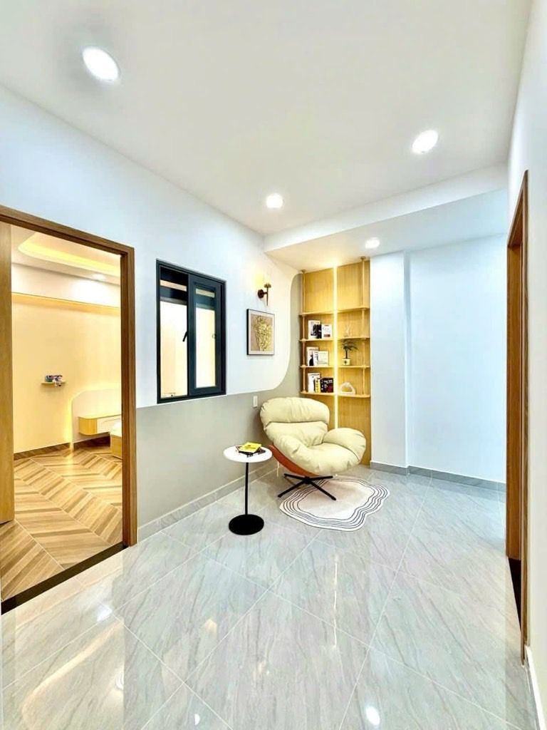 Nhà đẹp ở ngay 45m2 Phan Văn Trị - Bình Thạnh - Nhỉnh 6 tỷ